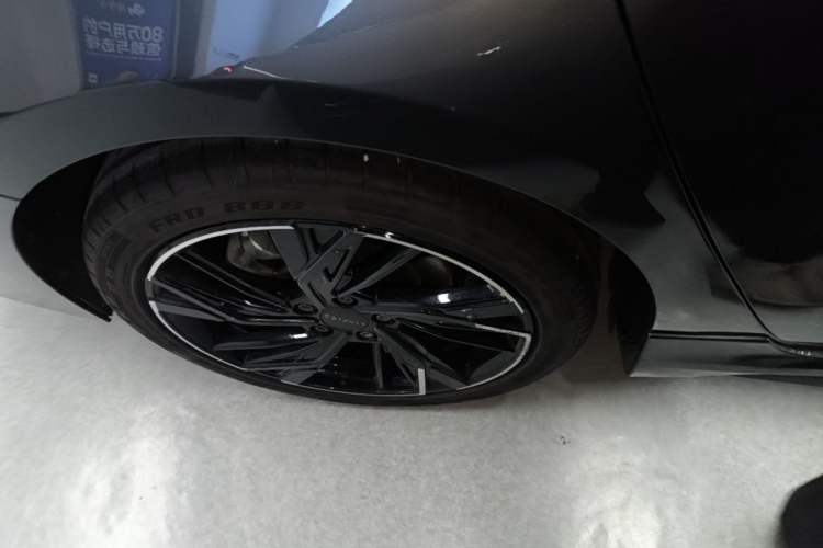 Used Lynk & Co 03 2025 1.5TD DCT Champion Edition Pro Exterior 5