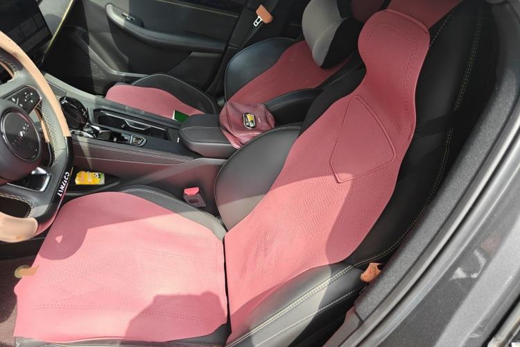 Used Lynk & Co 03 2025 2.0TD DCT Champion Edition Pro Left Front Seat