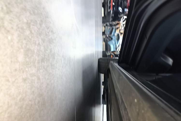 Used Lynk & Co 03 2025 1.5TD DCT Champion Edition Pro Left Side Sill