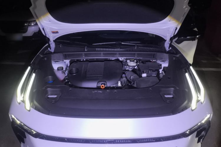 Used Lynk & Co 03 2025 1.5TD DCT Champion Edition Pro Engine Bay