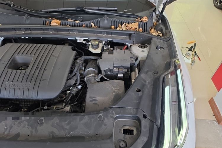 Used Lynk & Co 03 2025 2.0TD DCT Champion Edition Pro Engine Bay Left