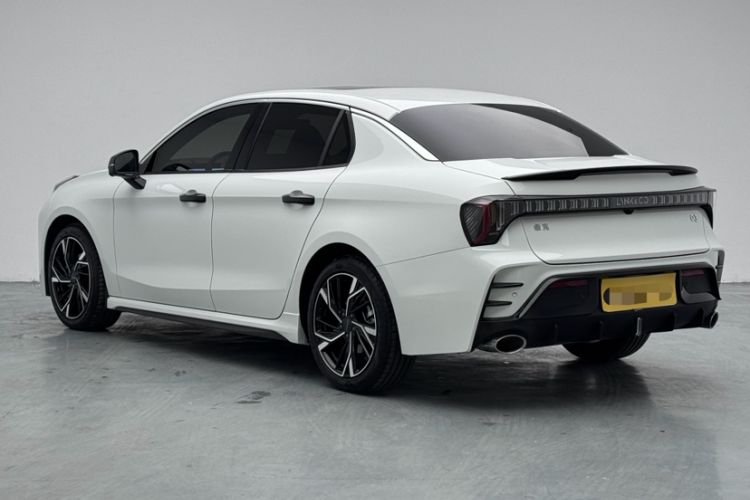 Used Lynk & Co 03 2025 1.5TD DCT Champion Edition Pro Exterior 3