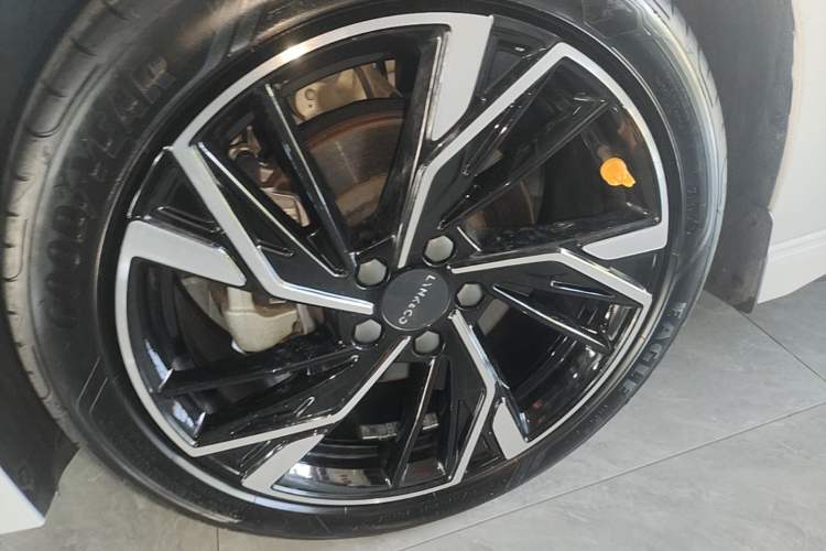 Used Lynk & Co 03 2025 1.5TD DCT Champion Edition Pro Exterior 4