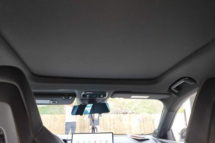 Used Lynk & Co 03 2025 1.5TD DCT Champion Edition Pro Headliner