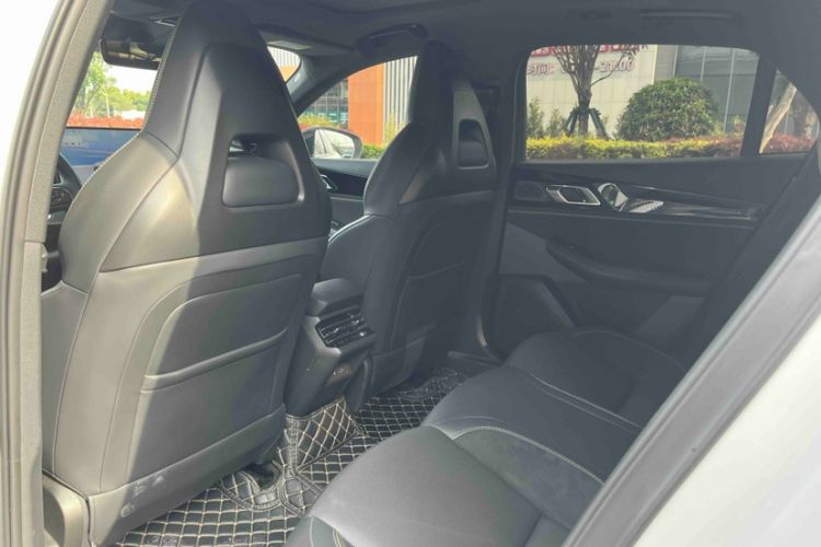 Used Lynk & Co 03 2025 1.5TD DCT Champion Edition Pro Interior 2