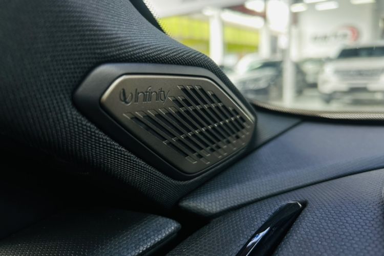Used Lynk & Co 03 2025 1.5TD DCT Champion Edition Pro Interior 6