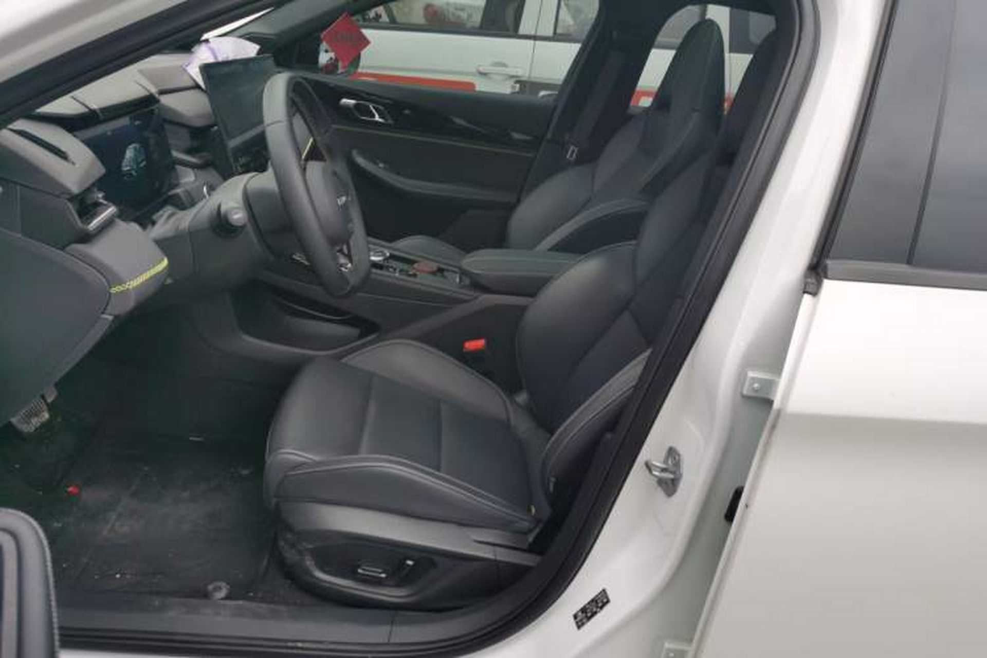 Used Lynk & Co 03 2025 1.5TD DCT Champion Edition Plus Left Front Seat