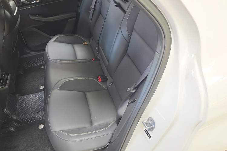 Used Lynk & Co 03 2025 2.0TD DCT Champion Edition Pro Left Rear Seat