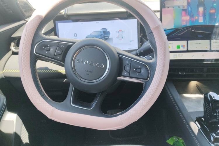 Used Lynk & Co 03 2025 1.5TD DCT Champion Edition Pro Steering Wheel