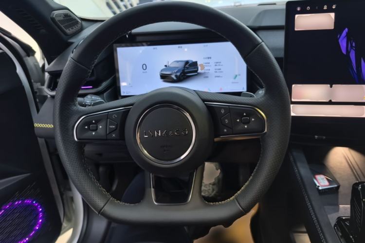 Used Lynk & Co 03 2025 2.0TD DCT Champion Edition Pro Steering Wheel