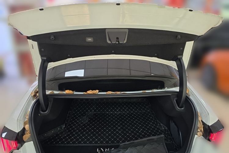 Used Lynk & Co 03 2025 2.0TD DCT Champion Edition Pro Trunk