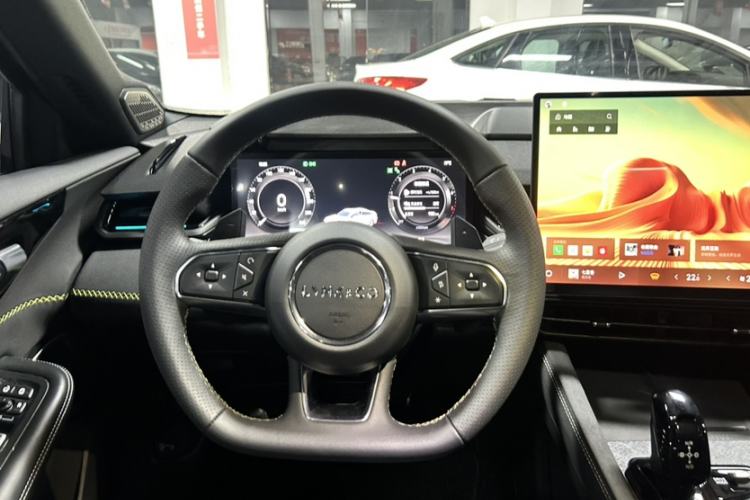 Used Lynk & Co 03 2026 Model 2.0TD Automatic Ultra Interior 4