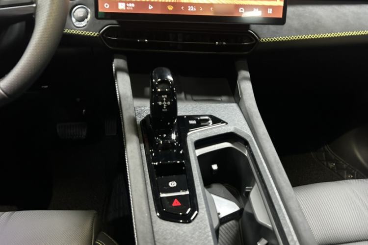 Used Lynk & Co 03 2026 Model 2.0TD Automatic Ultra Interior 6