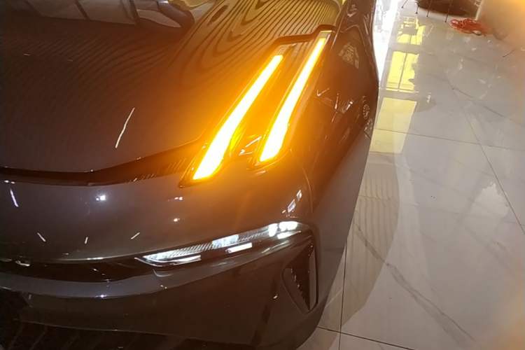 Used Lynk & Co 03 2026 Model 1.5TD DCT Halo Left Front Headlight