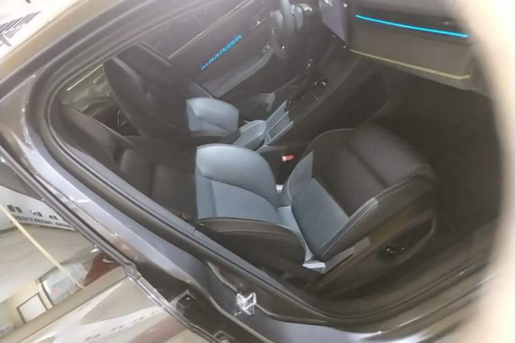 Used Lynk & Co 03 2026 Model 1.5TD DCT Halo Right Front Seat
