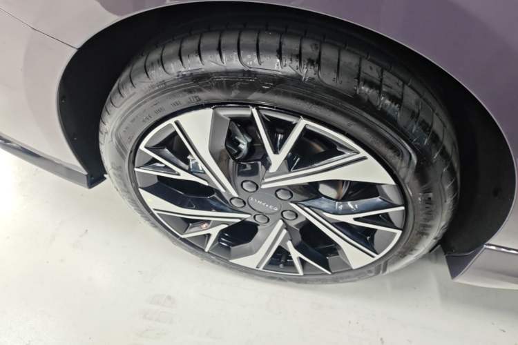 Used Lynk & Co 03 2026 Model 1.5TD DCT Halo Exterior 5