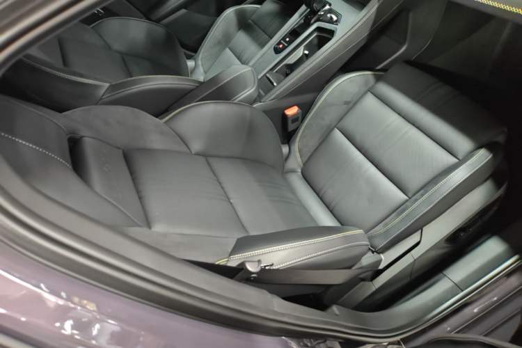 Used Lynk & Co 03 2026 Model 1.5TD DCT Halo Right Front Seat