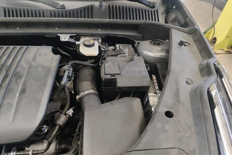 Used Lynk & Co 03 2026 Model 2.0TD Automatic Ultra Engine Bay Left