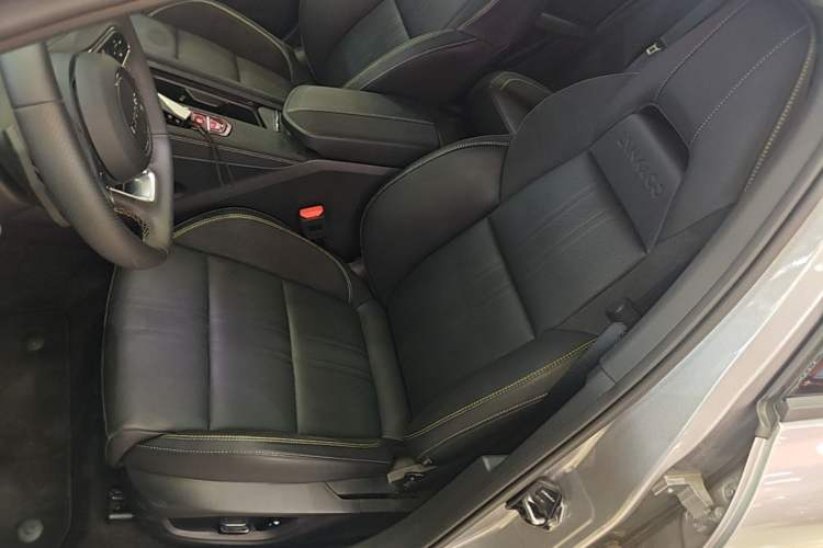 Used Lynk & Co 03 2026 Model 2.0TD Automatic Ultra Left Front Seat