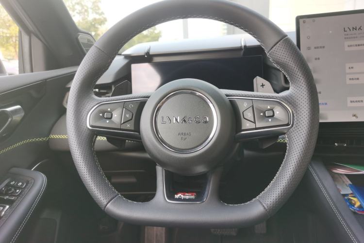 Used Lynk & Co 03 2026 Model 2.0TD Automatic Ultra Steering Wheel