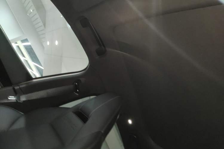 Used Lynk & Co 03 2026 Model 1.5TD DCT Pro Headliner