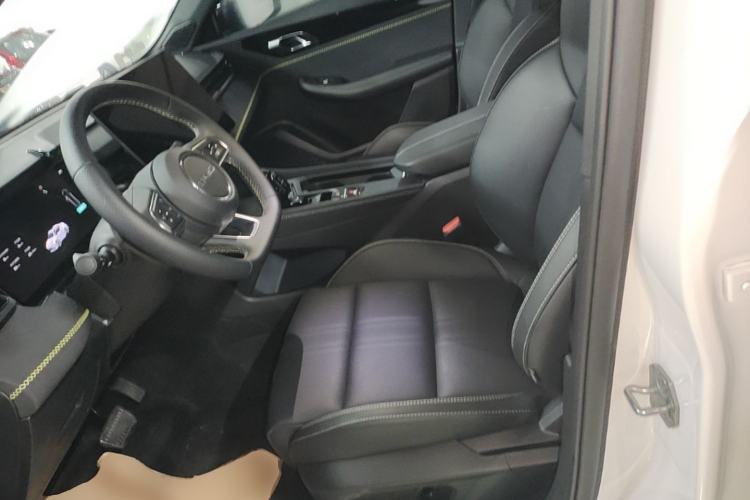 Used Lynk & Co 03 2026 Model 1.5TD DCT Pro Left Front Seat