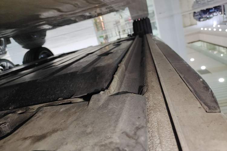 Used Lynk & Co 03 2026 Model 1.5TD DCT Pro Right Side Sill