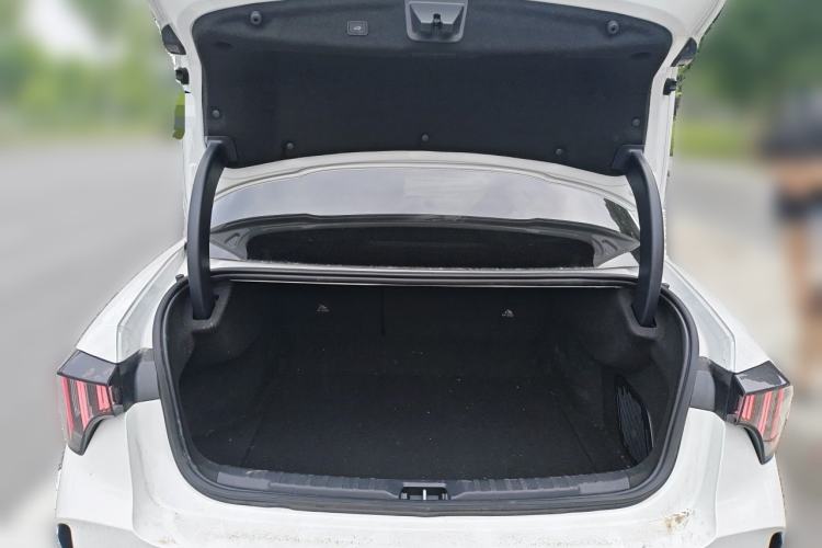 Used Lynk & Co 03 2026 Model 1.5TD DCT Halo Trunk