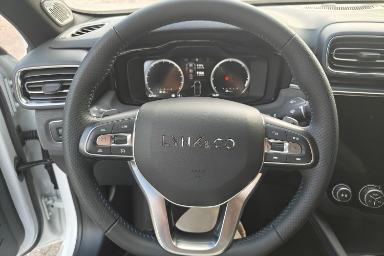 Used Lynk & Co 03 New Energy 2019 1.5T PHEV Pro Interior 2