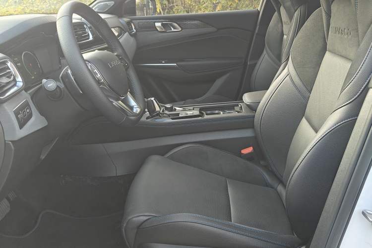 Used Lynk & Co 03 New Energy 2019 1.5T PHEV Pro Interior 4