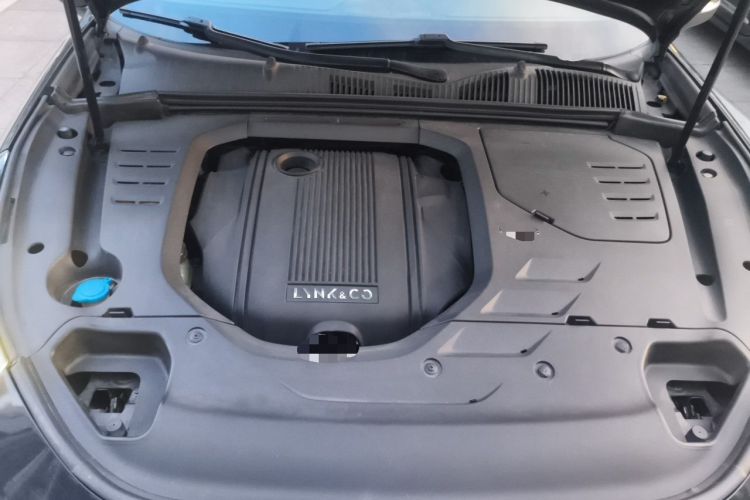 Used Lynk & Co 03 New Energy 2019 1.5T PHEV Pro Engine Bay