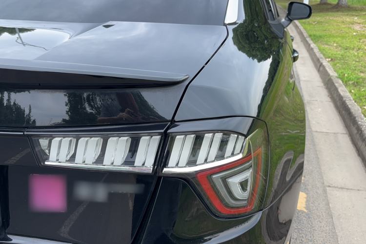 Used Lynk & Co 03 New Energy 2019 1.5T PHEV Pro Exterior 8