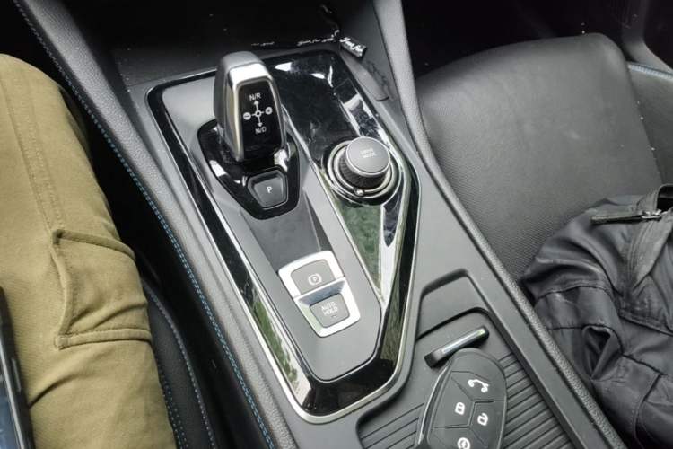 Used Lynk & Co 03 New Energy 2019 1.5T PHEV Pro Gear Lever