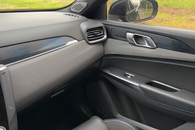 Used Lynk & Co 03 New Energy 2019 1.5T PHEV Pro Interior 10