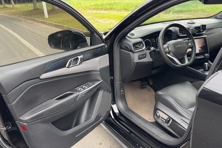 Used Lynk & Co 03 New Energy 2019 1.5T PHEV Pro Interior 3