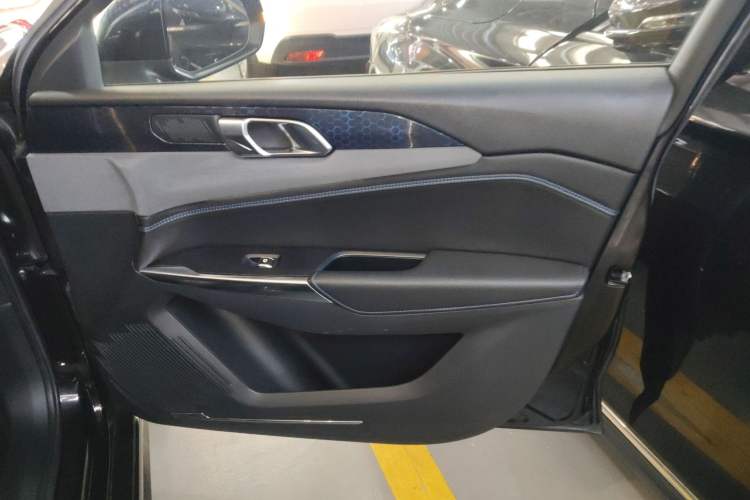 Used Lynk & Co 03 New Energy 2019 1.5T PHEV Pro Interior 5
