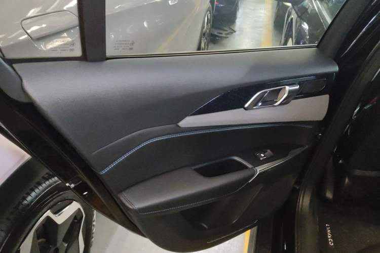 Used Lynk & Co 03 New Energy 2019 1.5T PHEV Pro Interior 8