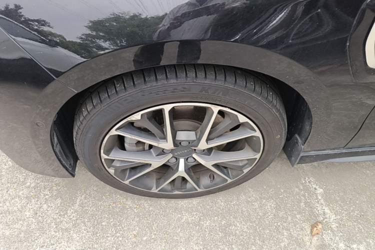 Used Lynk & Co 03 New Energy 2019 1.5T PHEV Pro Left Front Wheel Hub