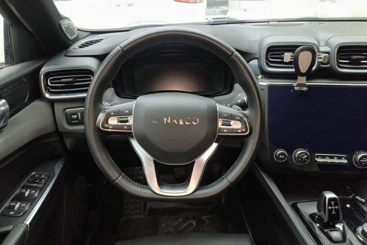Used Lynk & Co 03 New Energy 2019 1.5T PHEV Pro Steering Wheel
