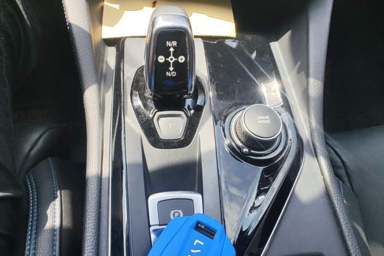 Used Lynk & Co 03 New Energy 2019 1.5T PHEV Pro Gear Lever