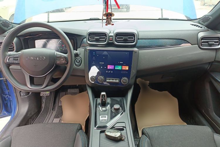 Used Lynk & Co 03 New Energy 2019 1.5T PHEV Interior 2