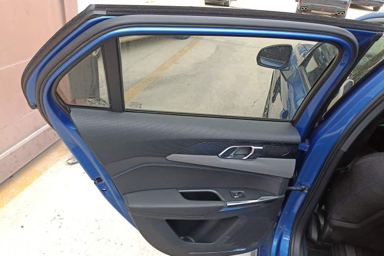 Used Lynk & Co 03 New Energy 2019 1.5T PHEV Interior 8