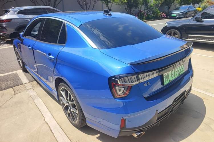 Used Lynk & Co 03 New Energy 2019 1.5T PHEV Pro Rear Left 45 Deg