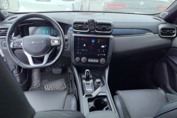 Used Lynk & Co 03 New Energy 2019 1.5T PHEV Pro Center Console