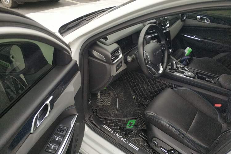 Used Lynk & Co 03 New Energy 2019 1.5T PHEV Pro Driver Seat