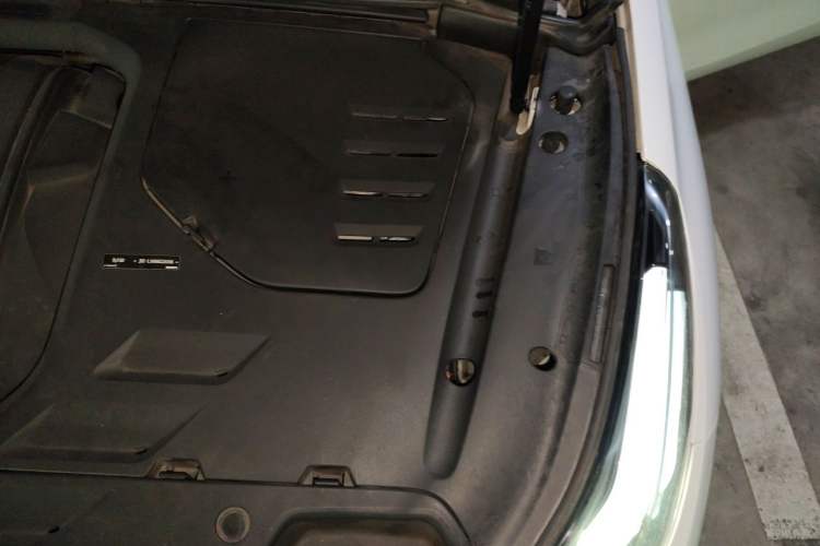 Used Lynk & Co 03 New Energy 2019 1.5T PHEV Pro Engine Bay Left