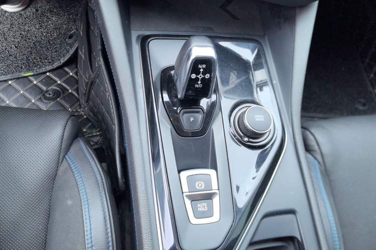 Used Lynk & Co 03 New Energy 2019 1.5T PHEV Pro Gear Lever