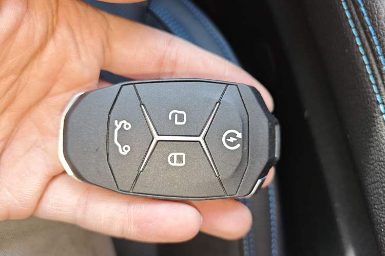 Used Lynk & Co 03 New Energy 2019 1.5T PHEV Pro Interior 1