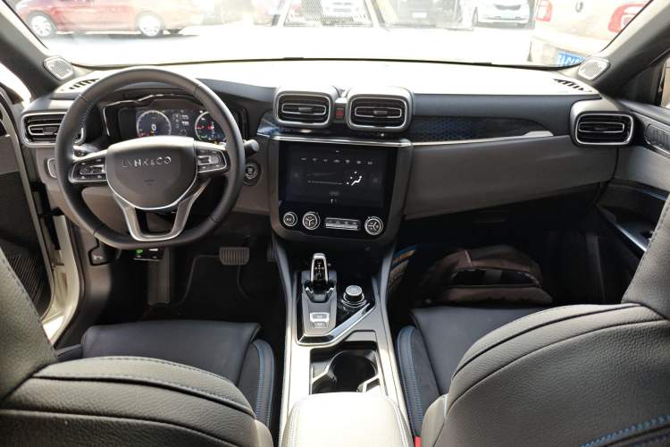 Used Lynk & Co 03 New Energy 2019 1.5T PHEV Pro Interior 2