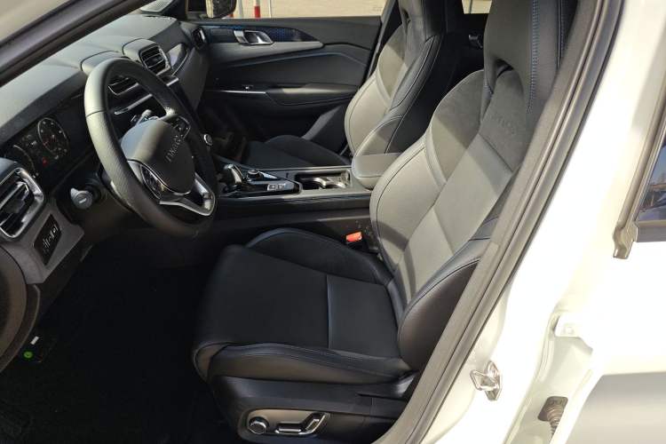 Used Lynk & Co 03 New Energy 2019 1.5T PHEV Pro Left Front Seat